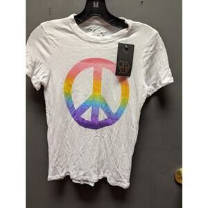 Chasor cotton Tshirt Size XS short sleeve graphic Tee rainbow Peace Sign NEW
